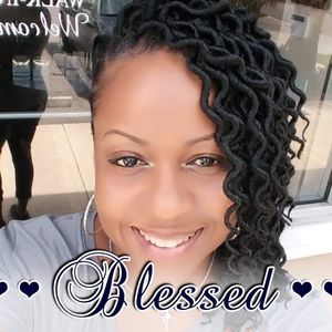 Meet your Posher, Nichelle